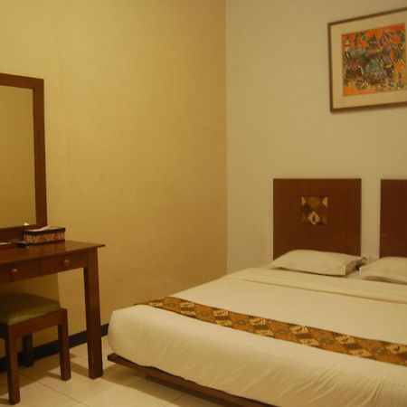 Sagan Huis Hotel Джокякарта Екстериор снимка